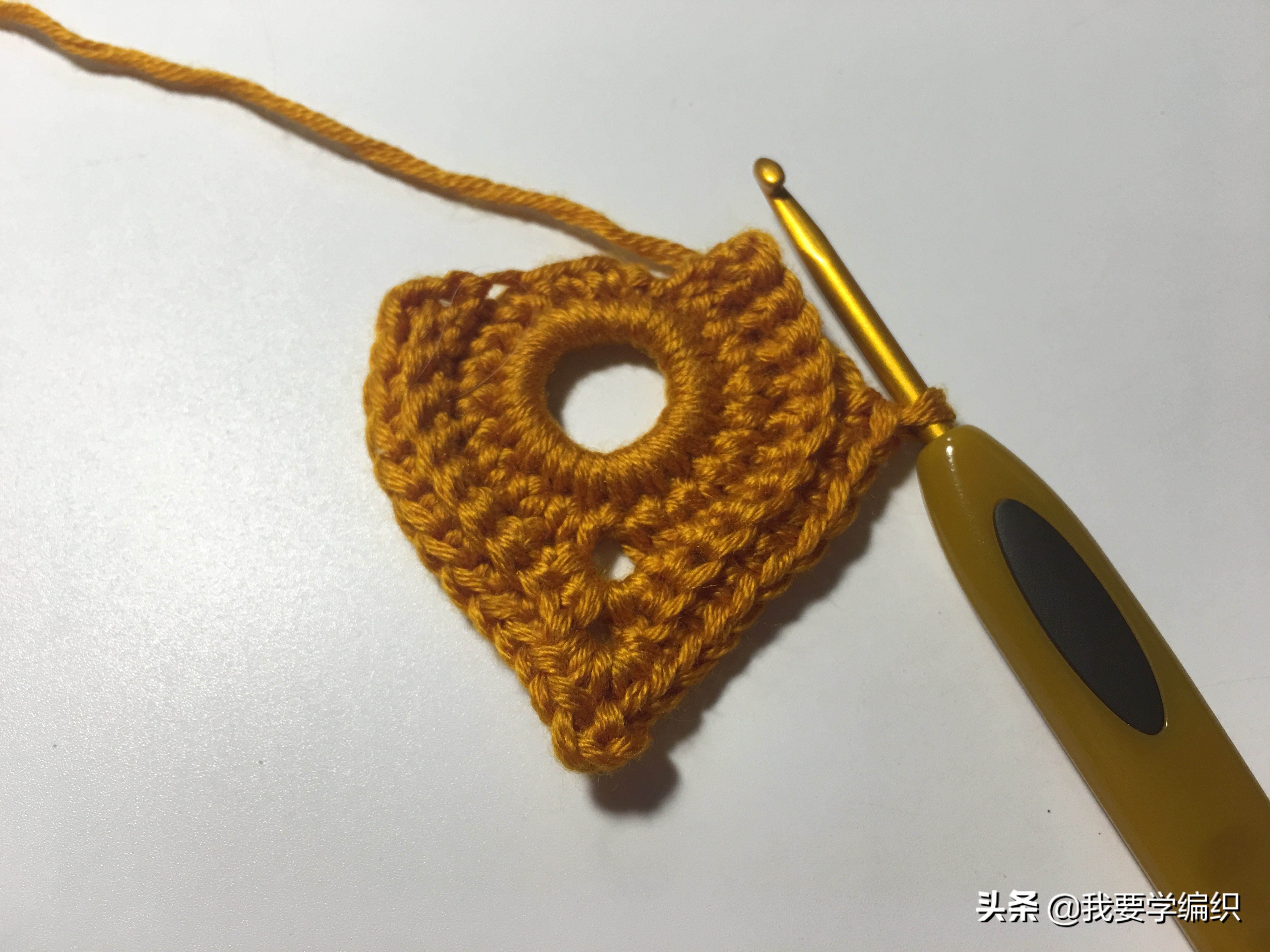 仿佛回到了过去的时光，一款浪漫的树叶书签教程，也可做成小挂饰