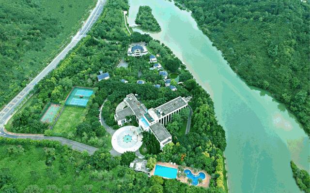 请转告全国白衣战士，从化有一份特别的礼物送给你们！