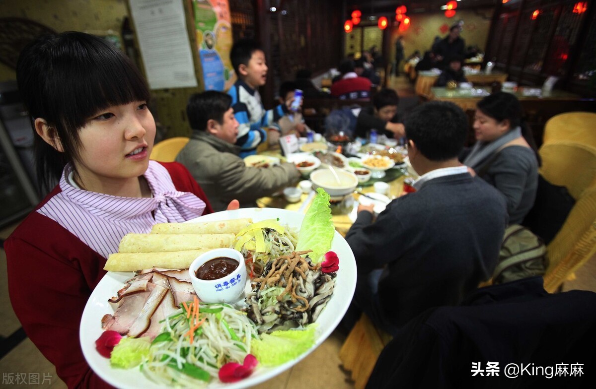 春饼怎么又软又薄不用揉面,烙柔软春饼的正确方法