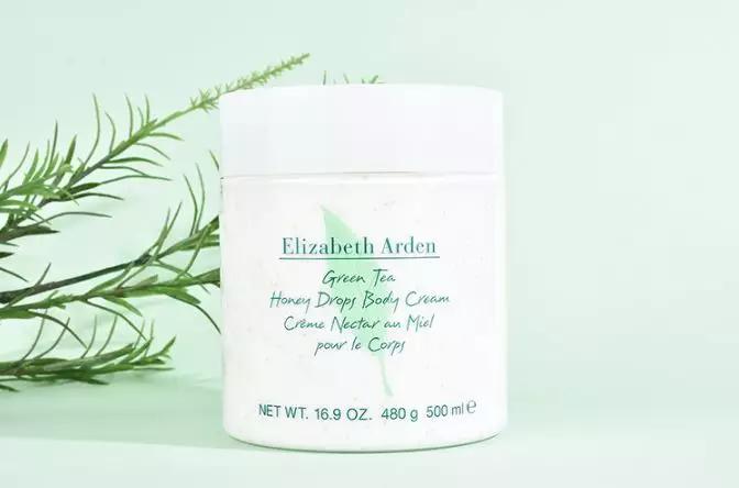 林允美白秘籍是坚抹身体乳!评测英皇室百年牌子身体乳有多好用?