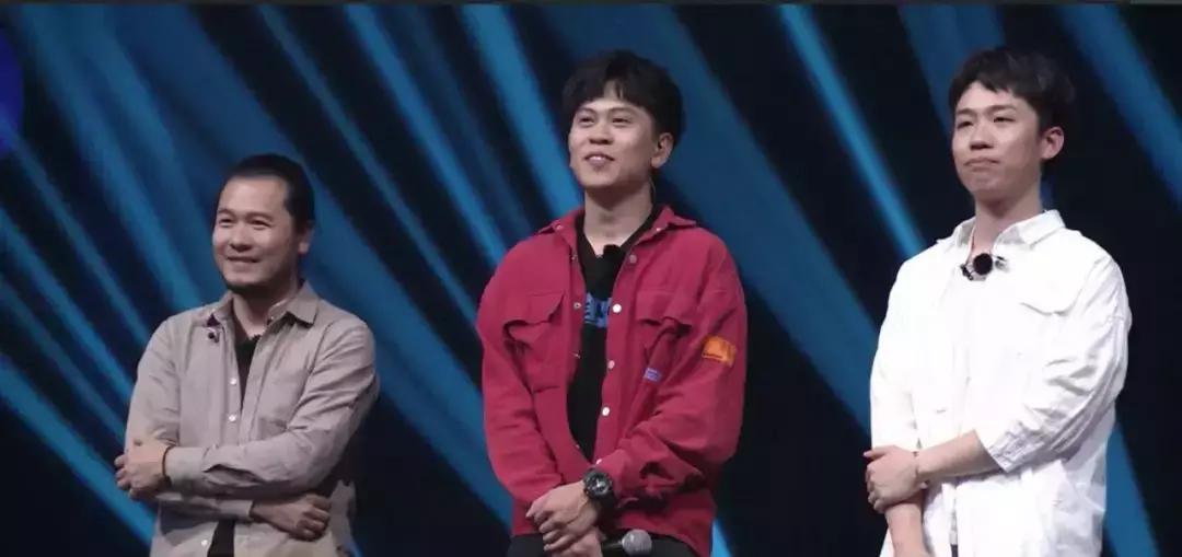 「真实故事」九连真人的爆红:多亏广场舞,他们才得以坚持音乐梦想