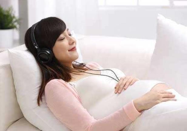 孕妇天天在家呆的太无聊,孕妇每天一个人在家无聊怎么办