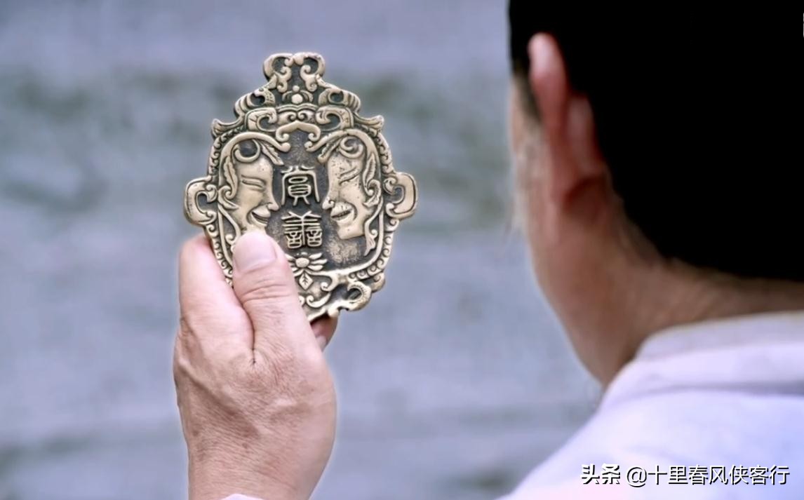 侠客岛赏善罚恶二使怎么死的,侠客行赏善罚恶二使片段