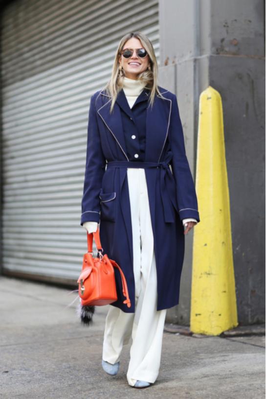 穿衣服打结小技巧,衣服打结穿搭技巧