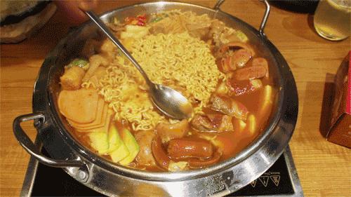 最好吃的部队锅,还原韩式部队锅