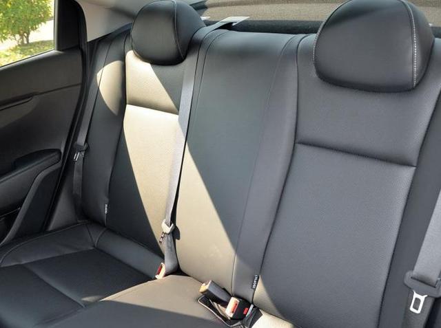 起亚k2咋样能省油,起亚k2跑起来稳吗