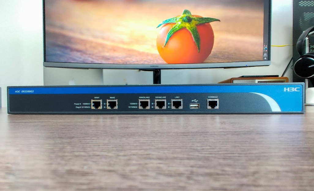 企业路由不为人知的功能:自动吸粉、上网监控、多宽带合并