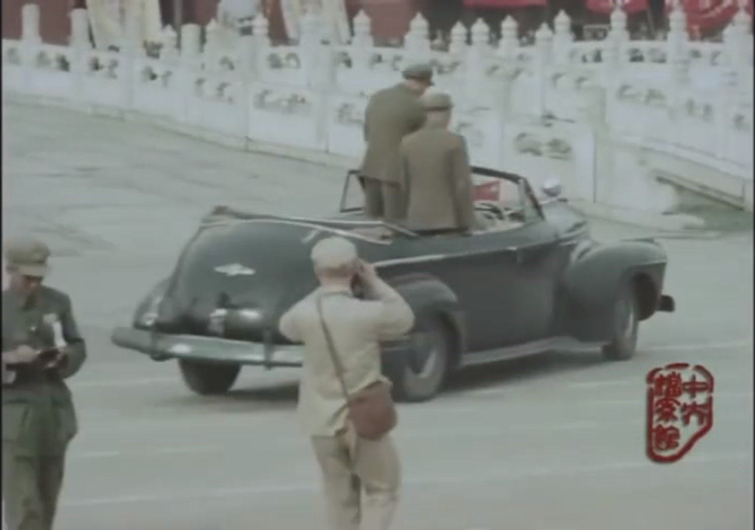 北京汽车博物馆第一代解放牌卡车,北京老爷车博物馆红旗轿车