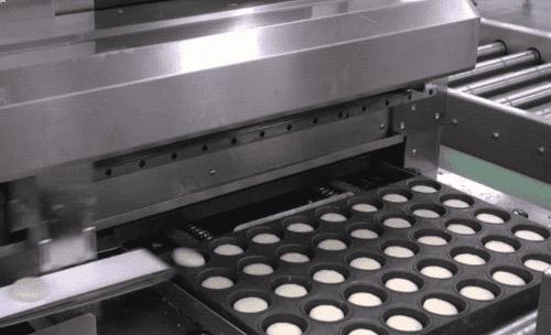 月饼生产线全过程所需机器,一体化月饼生产线操作