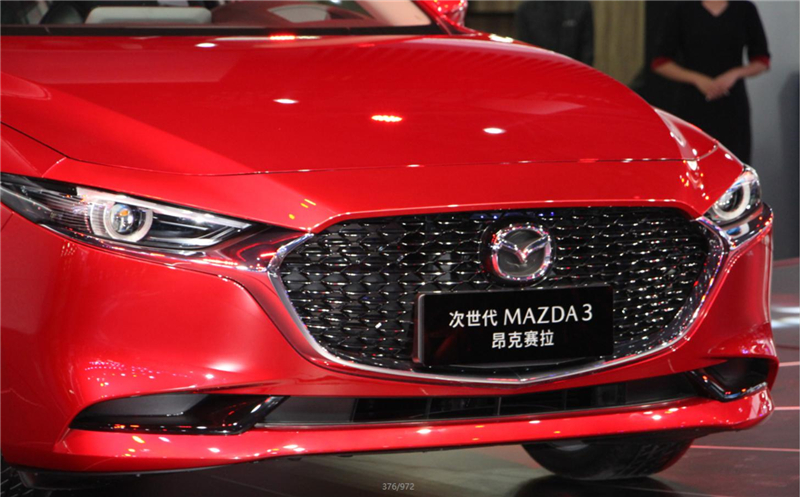 全新马自达3上市售价11.59-16.89万，加配又加长，与思域正面刚