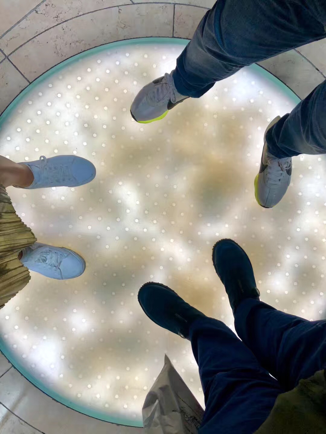 大阪梅田站有什么好吃的东西,大阪梅田适合中年人去的商场