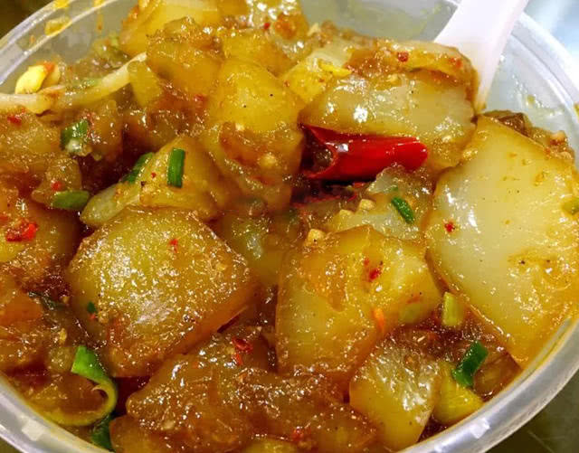 去天津哪里吃狗不理正宗,最著名天津小吃一条街狗不理包子