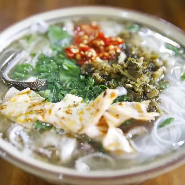 西昌回成都自驾推荐哪里中途住宿,西昌附近酒店三人间推荐住宿