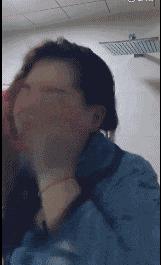 游泳从水里捞的东西,游泳有水蛇吗