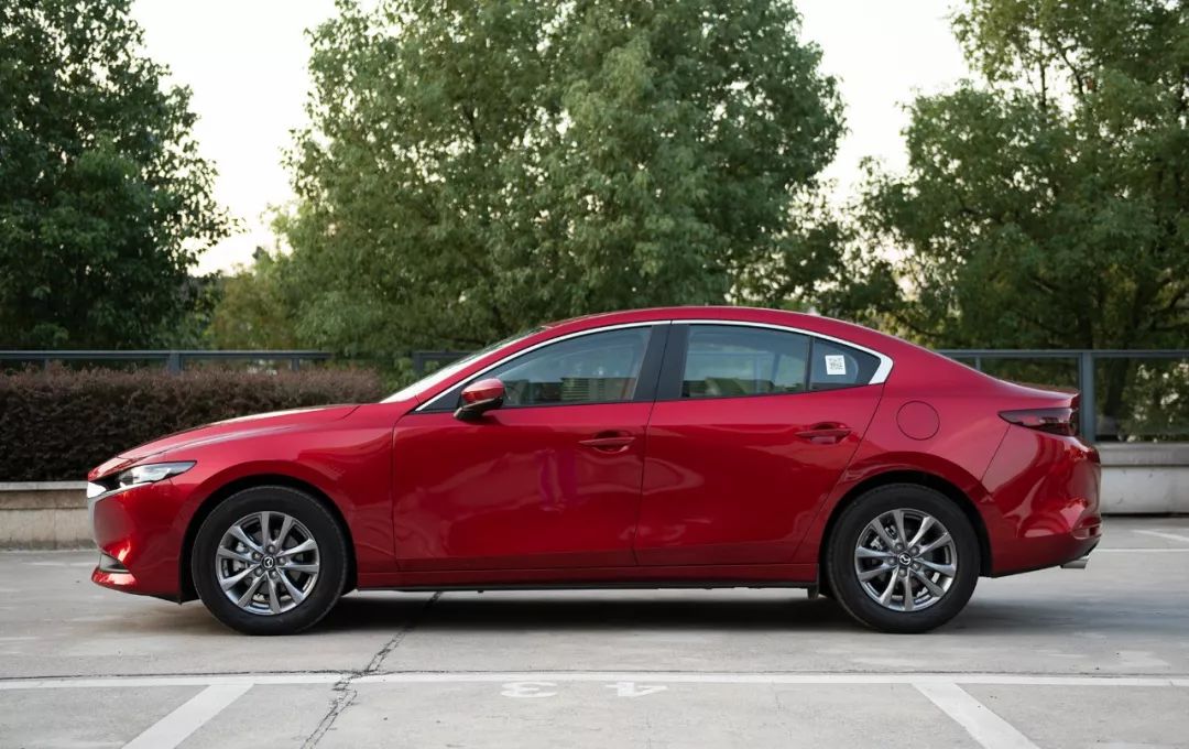 试驾马自达3昂克赛拉手动挡2020,马自达3昂克赛拉手动1.5试驾