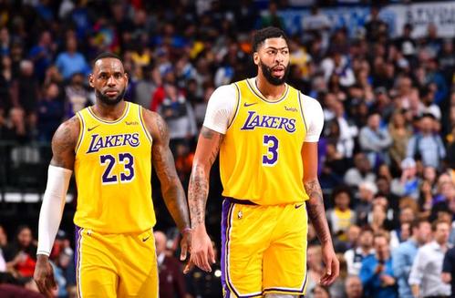 戴维斯浓眉哥谈詹姆斯破纪录,浓眉哥戴维斯跟詹姆斯关系