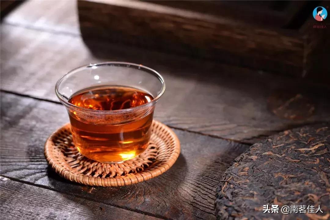 碎玉坠琼芳，流年忆甜柔