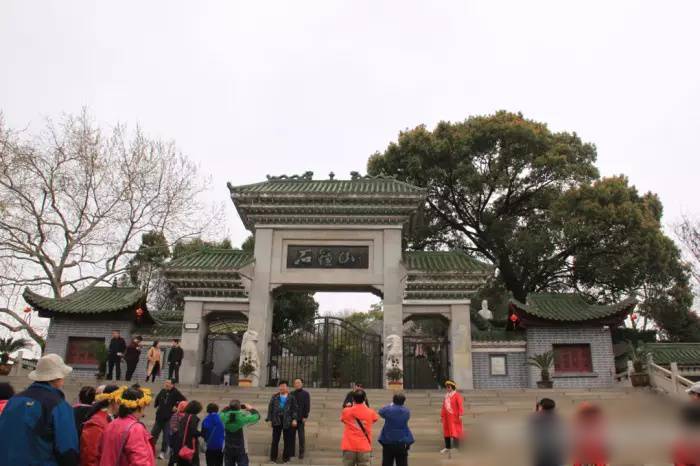 江西第一峰风景,江西省的著名山