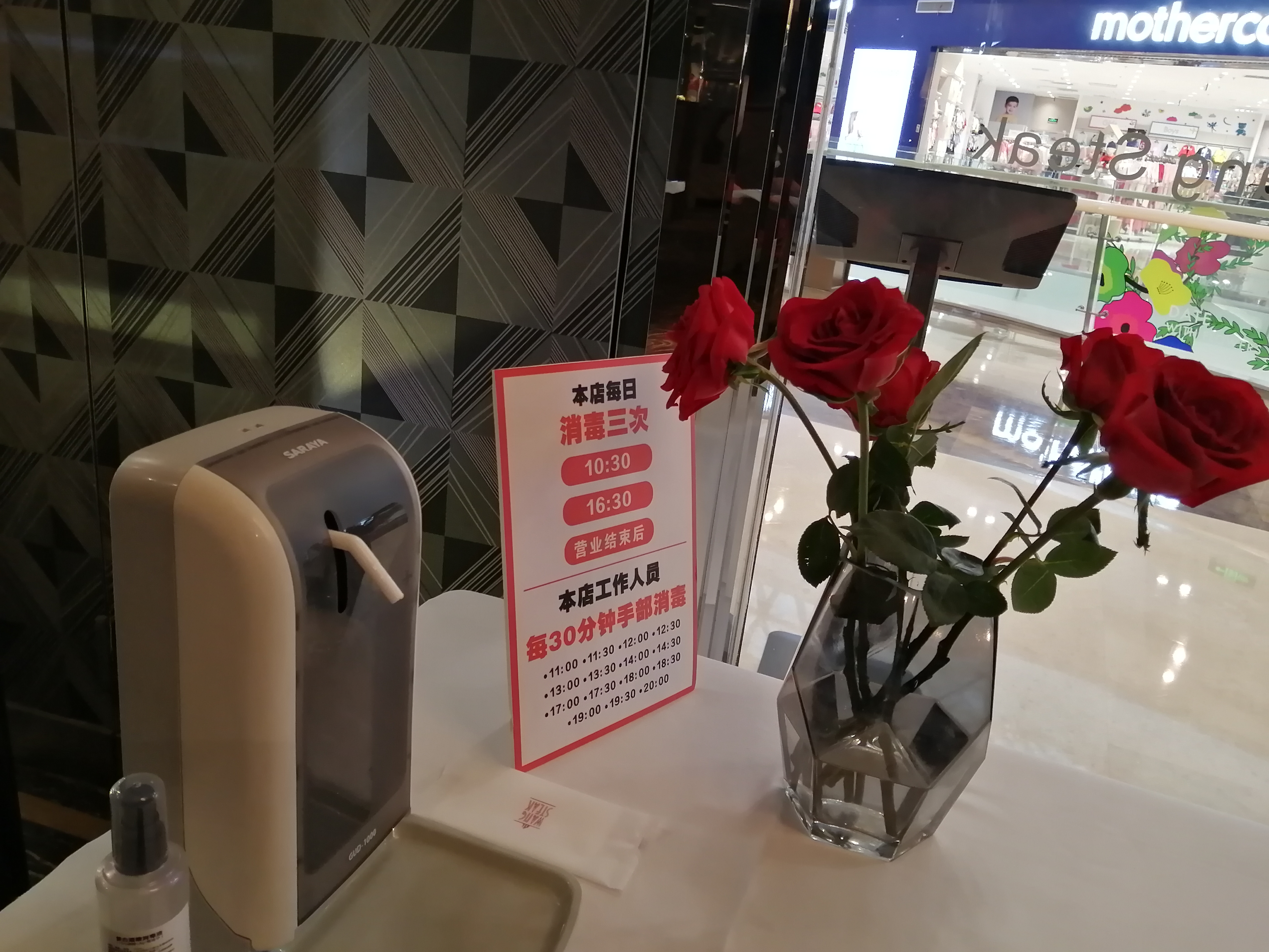 疫情下餐饮门店如何生存,疫情下餐饮业自救