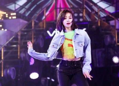 宋茜海外人气令人震惊,宋茜早期有多拼