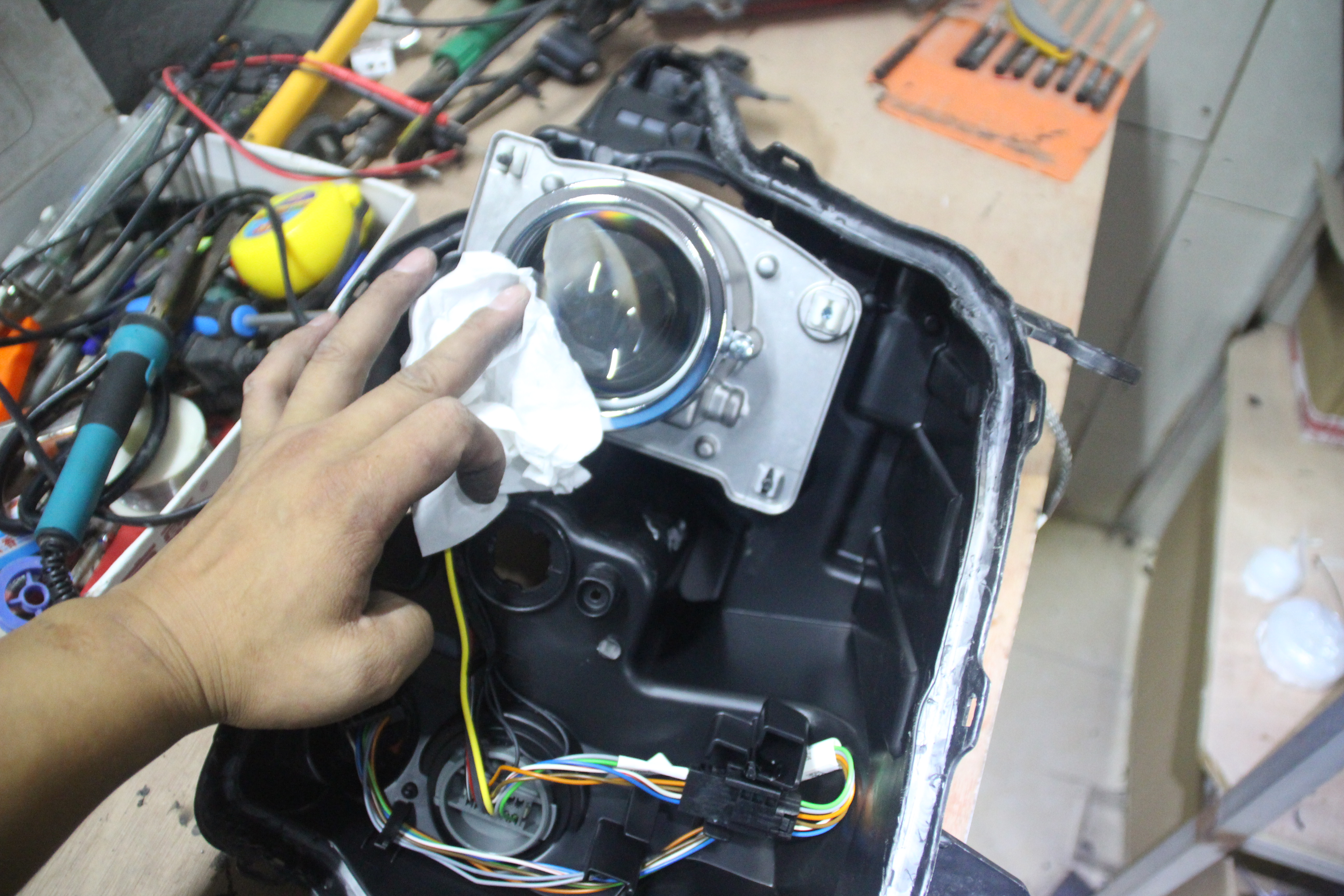 改凯迪拉克atsl,改atsl大灯要备案么