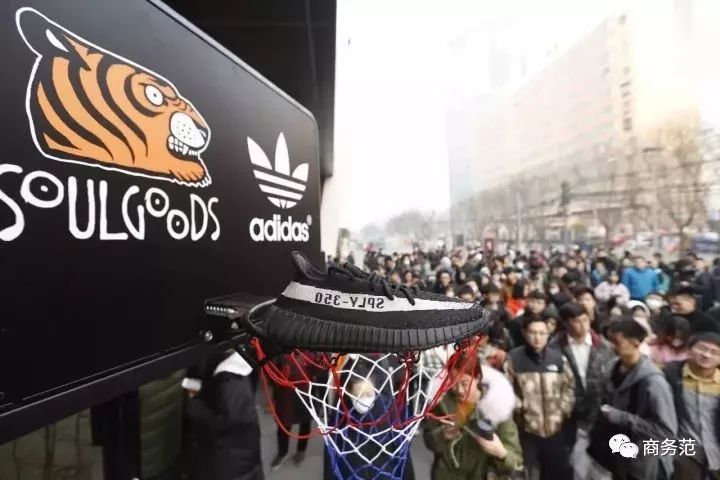 男人买鞋和女人买包一个样,男人买包和女人买包