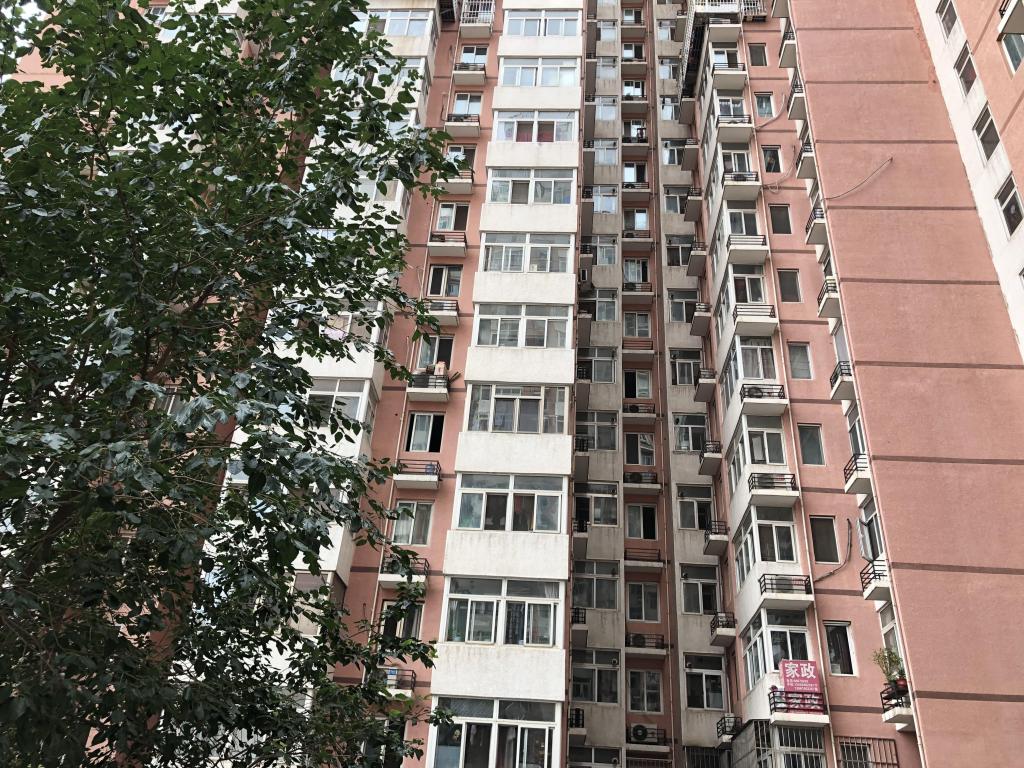 男子在色情网站找了个女孩,约好800元睡一次,到房间却被吓一跳女子:我不好看吗?