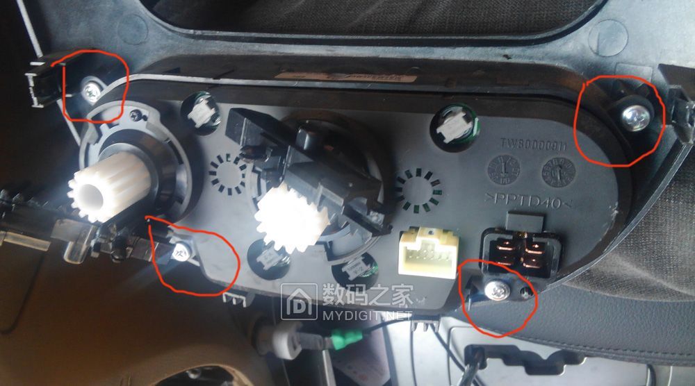 别克凯越仪表盘改液晶,别克凯越横屏导航