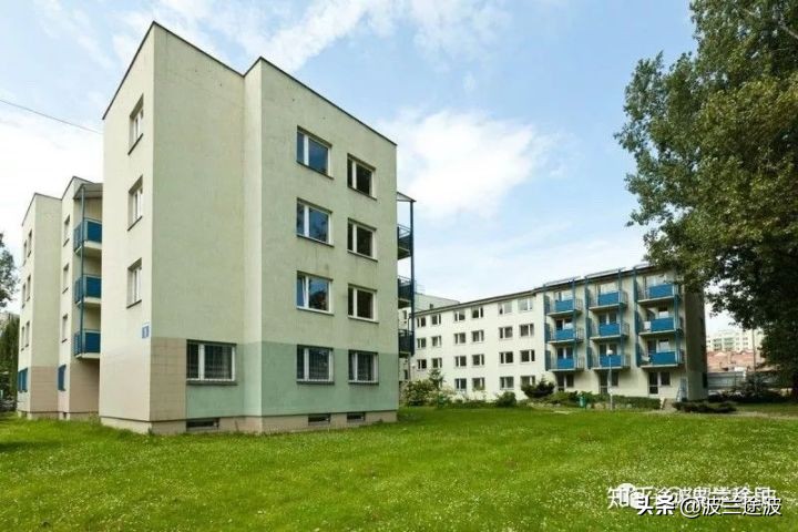 留学父母怎么给生活费,留学生活费父母通过什么方式给