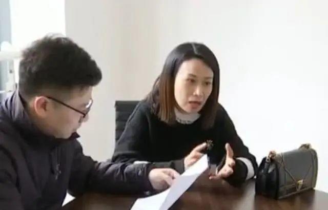 新买奔驰车有臭味怎么解决,新买奔驰车出现问题怎么处理