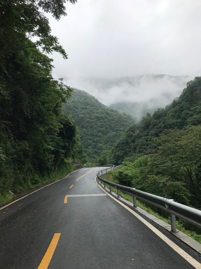 成都喇叭河自驾,自贡到喇叭河自驾