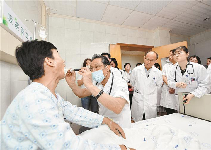 钞能力满满,深圳的医疗卫生水平已今非昔比