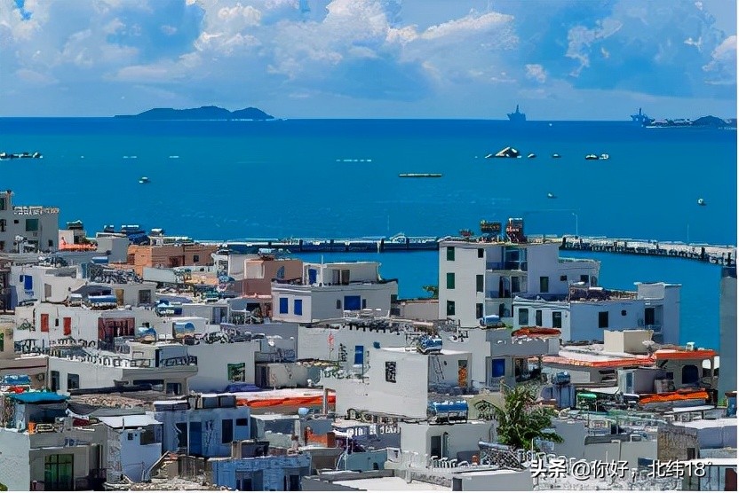 三亚拍婚纱照一般在哪里取景,屋顶上的绿宝石三亚取景地
