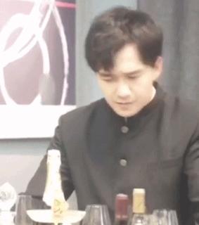 翟天临有才华,翟天临现在是什么学历了