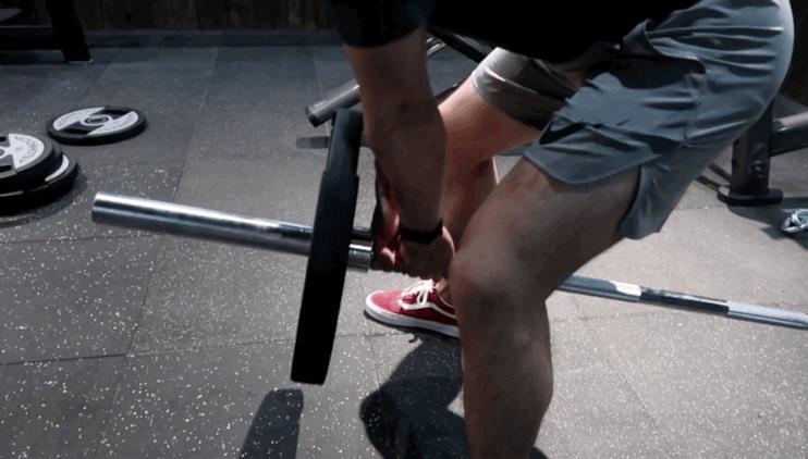 t杆划船半握还是全握,t杠划船示范讲解