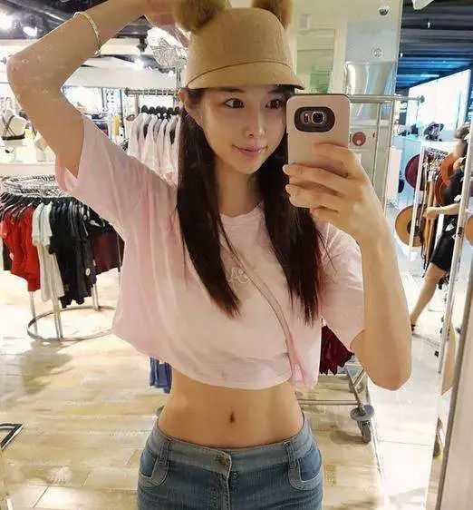 不做卷腹不累三天练出马甲线,5招卷腹秘诀轻松练出马甲线