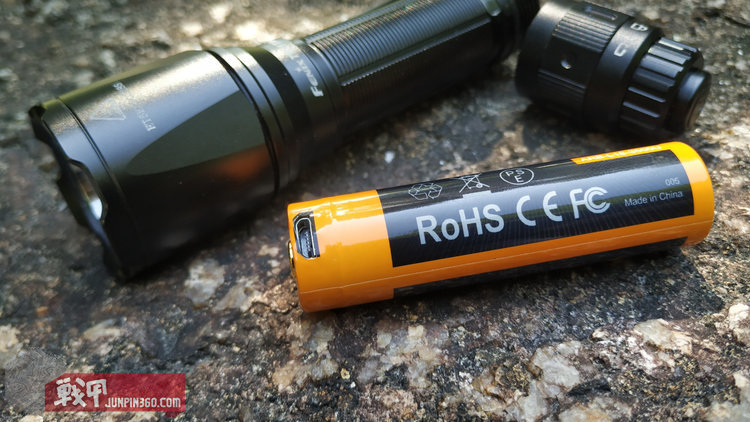 机械双模，性能强悍—菲尼克斯TK11TAC手电上手体验
