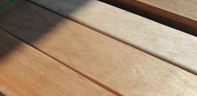 今日识木品种：榉木、香樟木、楠木、椴木、水曲柳及柳桉木