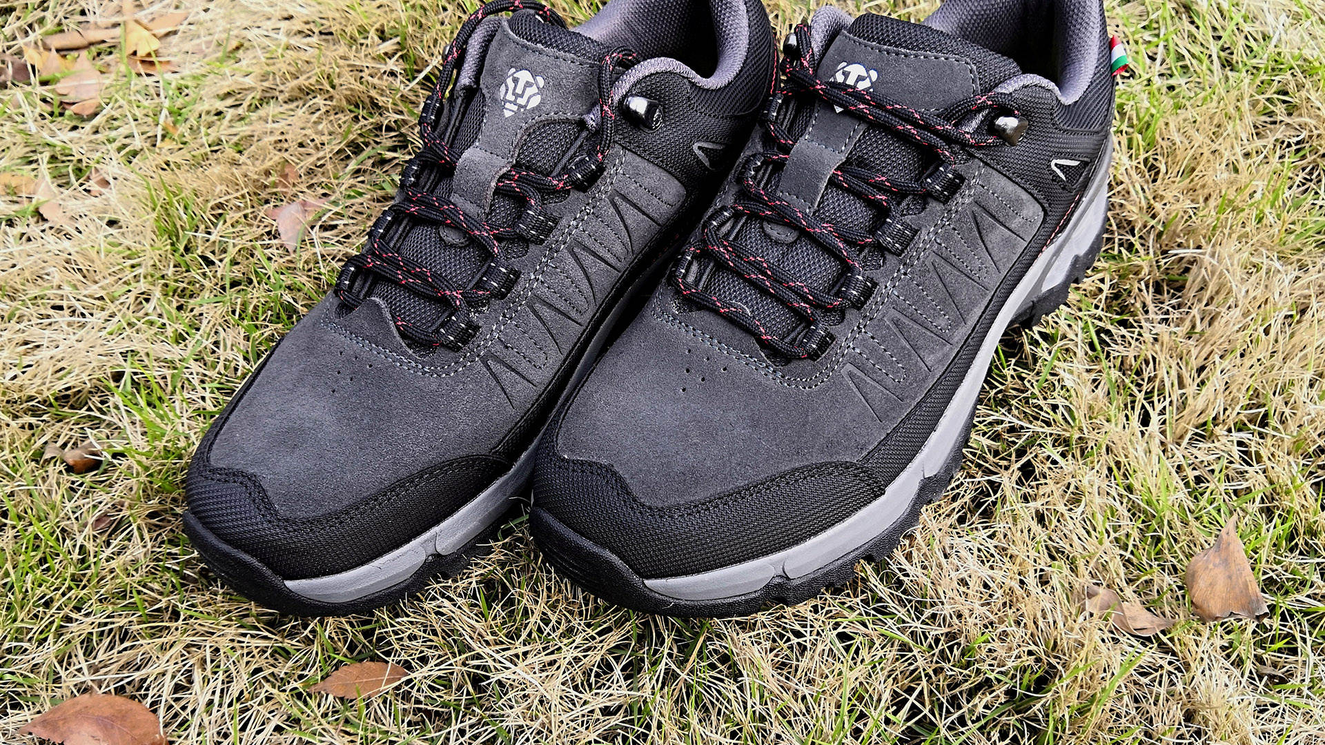 图途户外防滑登山鞋,图途户外徒步鞋