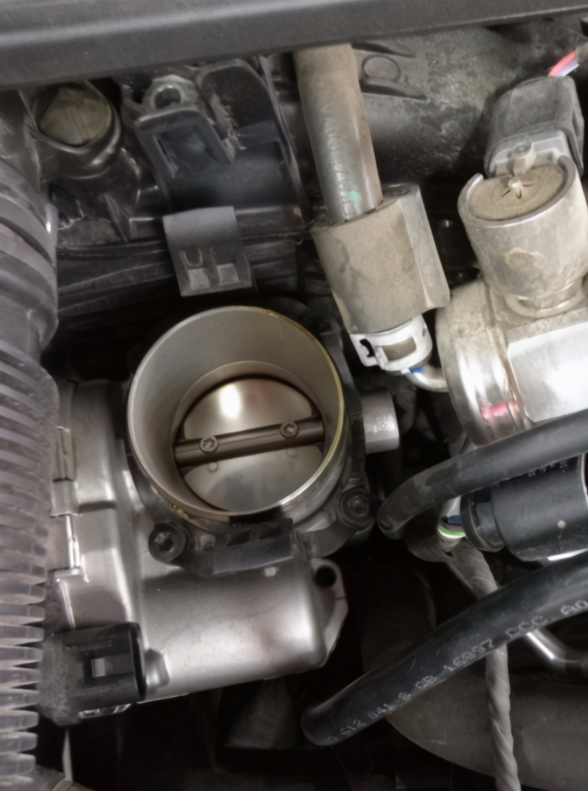 奥迪a3提车sportsback,奥迪a3发动机抖动