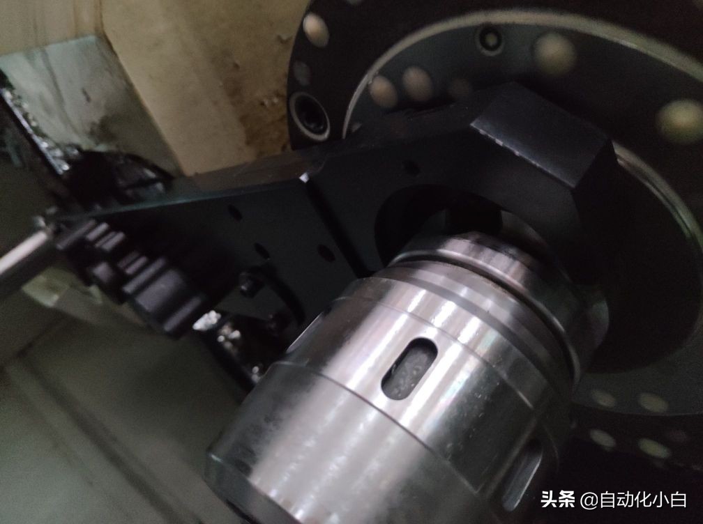 fanuc换刀臂位置调整,fanuc加工中心换刀位置参数