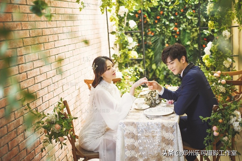 「乐可摄影」捕捉精彩瞬间，外景婚纱照如何拍得好看？