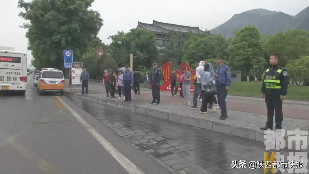 查他!西安这个景点假期就出名,本地人不去,专门忽悠外地人……
