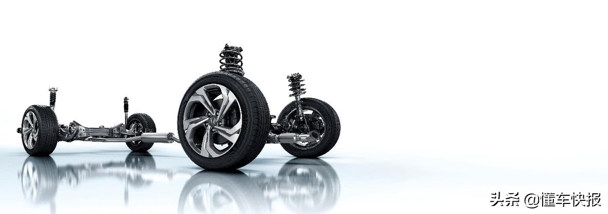 本田技术到底有多强,长期霸榜本田十代雅阁靠什么取胜