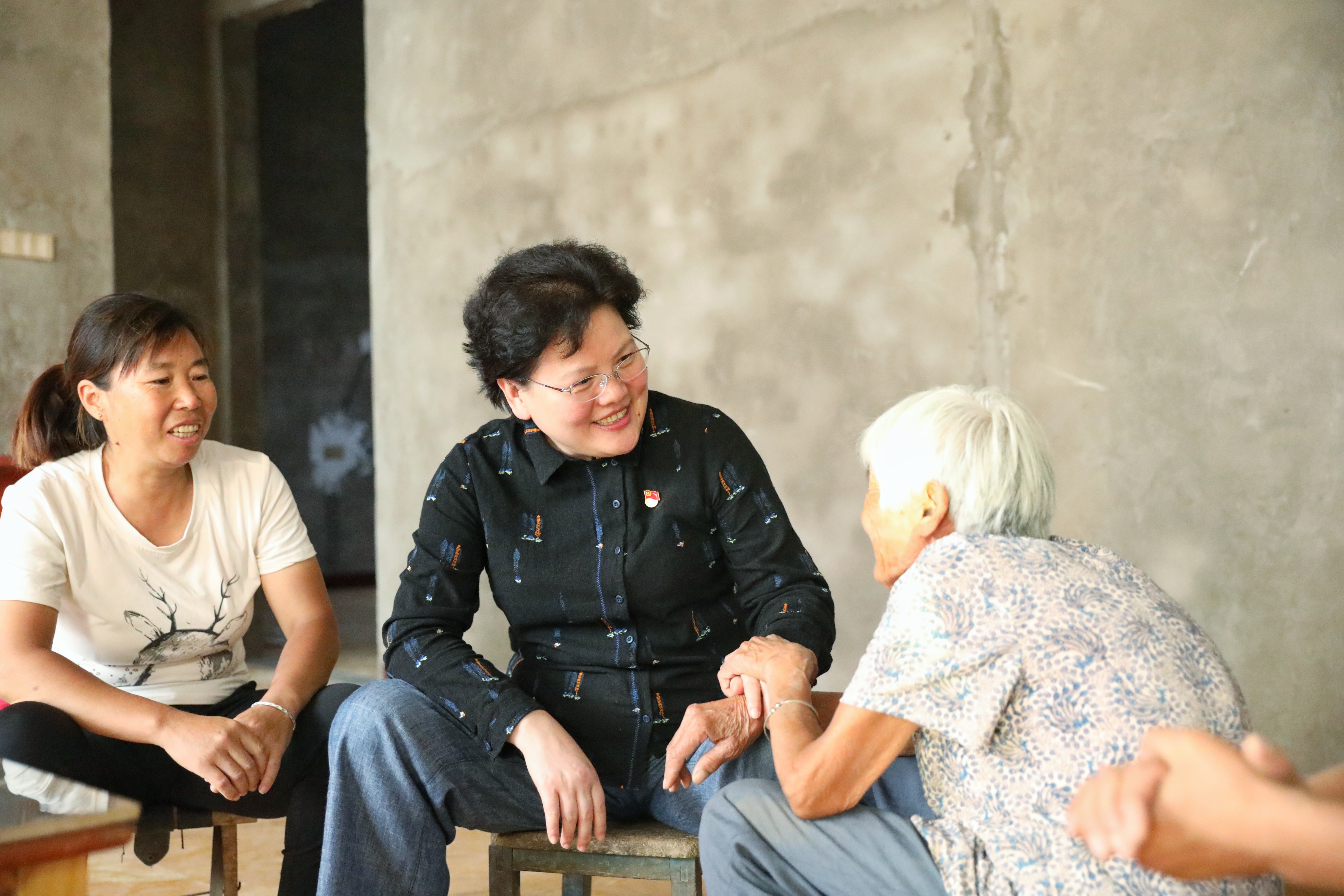 遍看桐丘春潮暖——扶沟县脱贫攻坚完美收官