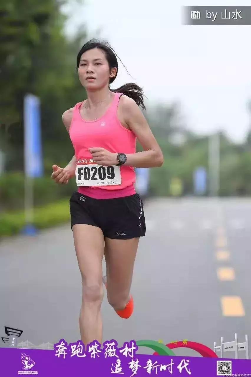 女子马拉松全马中国第一名,全马女生跑了37公里马拉松
