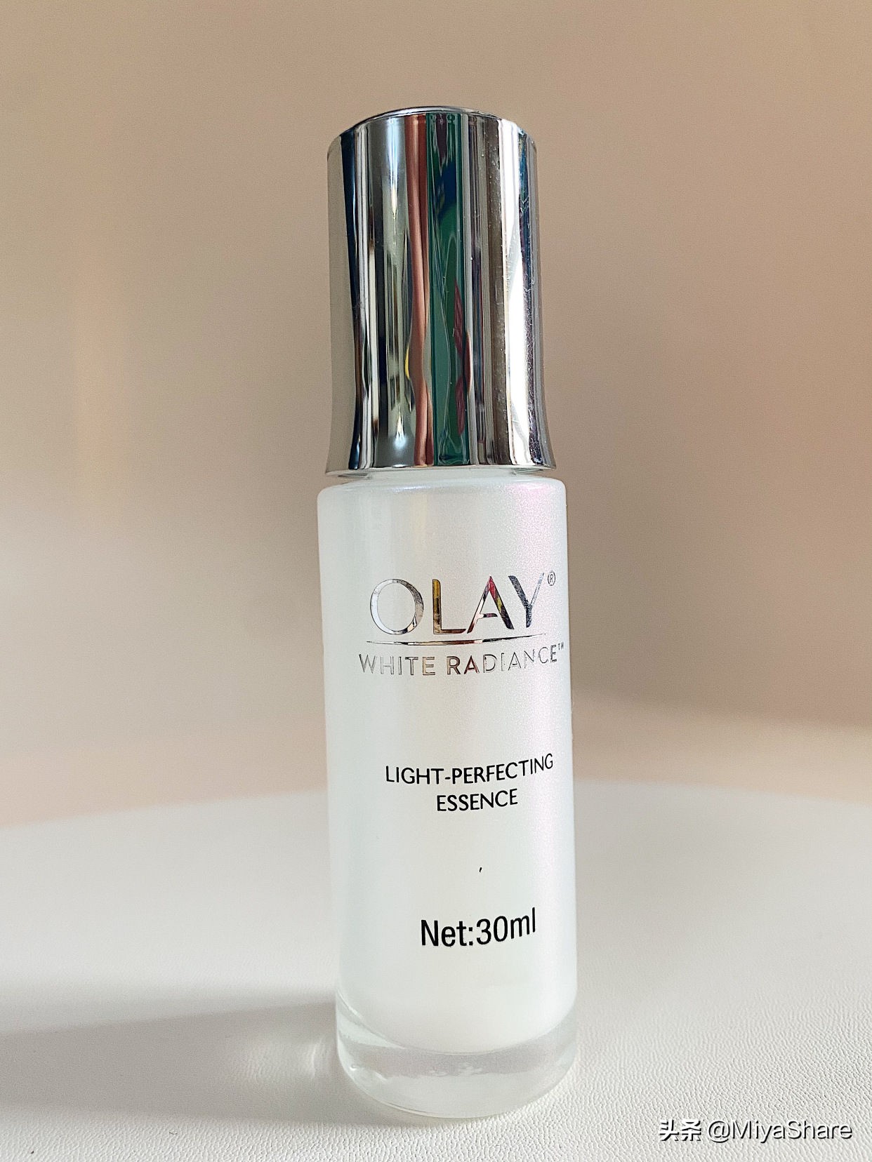 小棕瓶和小黑瓶精华哪款效果好,抗皱紧致小红瓶精华