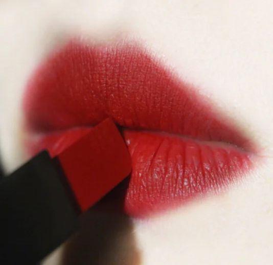 美到没朋友的小金条，21大火，09气质，12很温柔，没有踩雷色