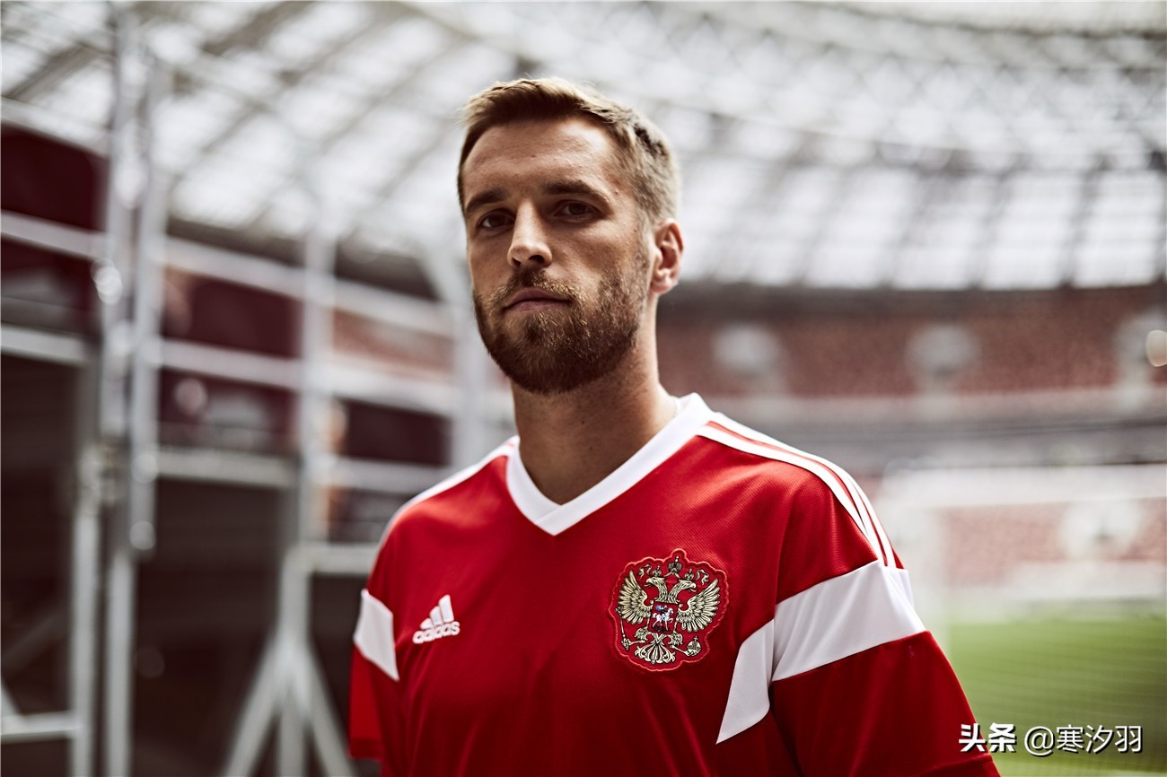 信仰的颜色是中国红,信仰的颜色中国红原创词全篇