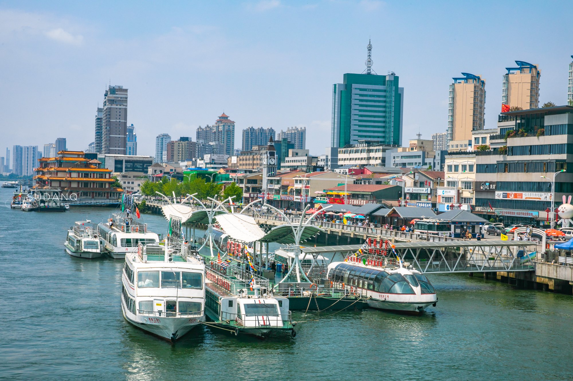 杭州断桥诗情画意,丹东断桥意义非凡:见证了抗美援朝的沧桑历史